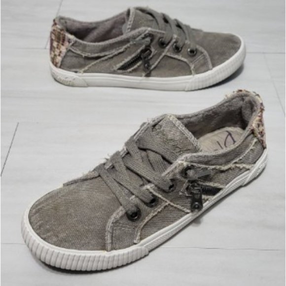 discontinued blowfish sneakers
